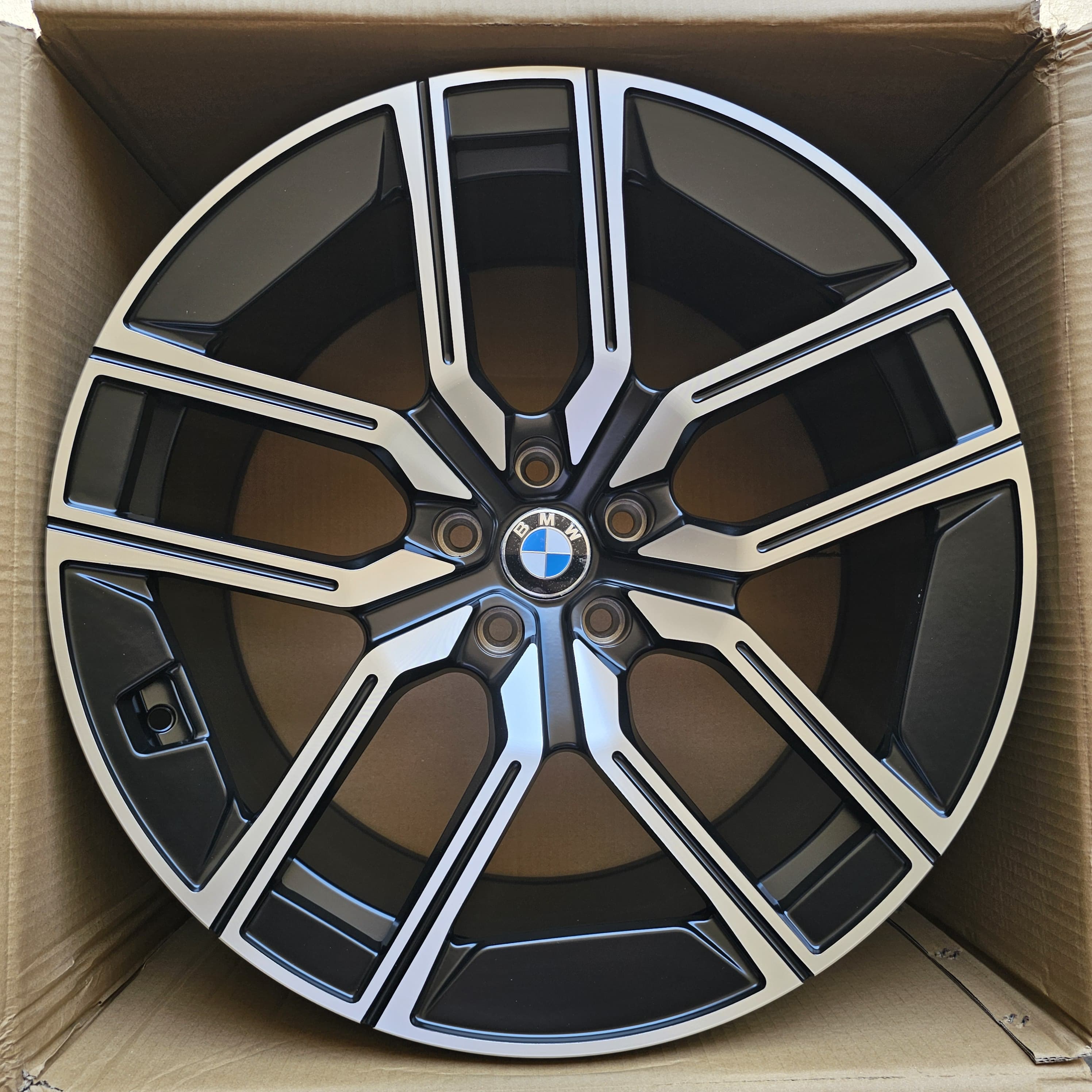 Alu Felne - 10J x20 ET41 5X112